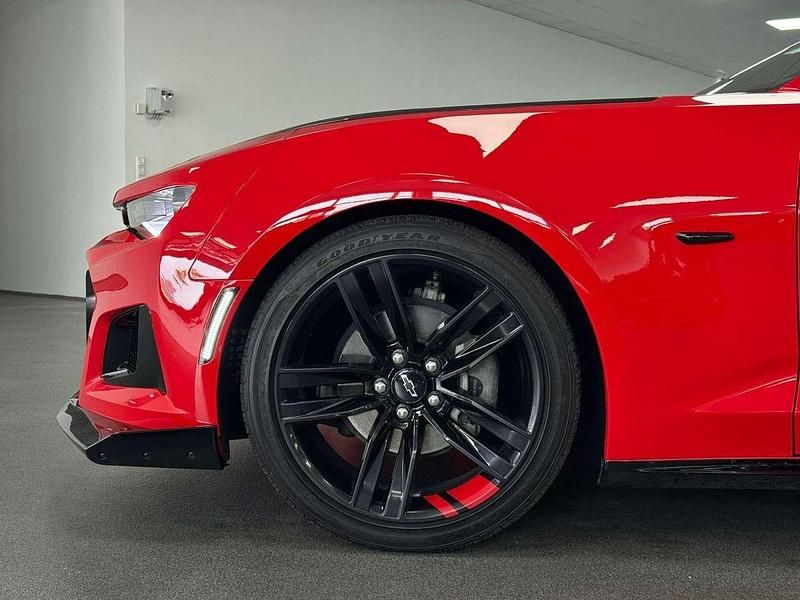 Gebraucht Chevrolet Camaro ZL1 340 PS (250 kW) 2021 Rot Coupé