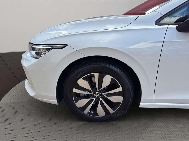 Gebraucht VW Golf VIII Goal 150 PS (110 kW) 2025 Weiß Kombi
