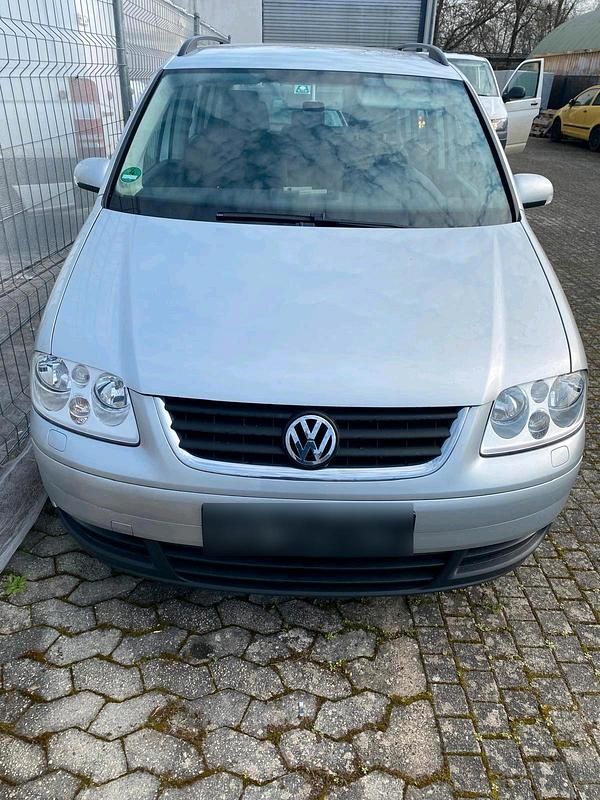 Gebraucht VW Touran 140 PS (102 kW) 2005 Silber Van / Kleinbus