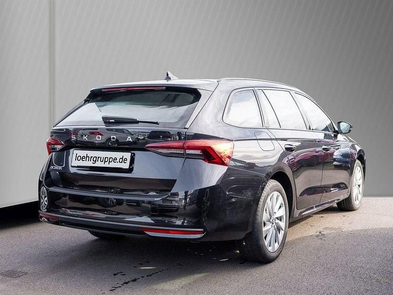 Gebraucht Skoda Octavia Selection 150 PS (110 kW) 2024 Schwarz Kombi