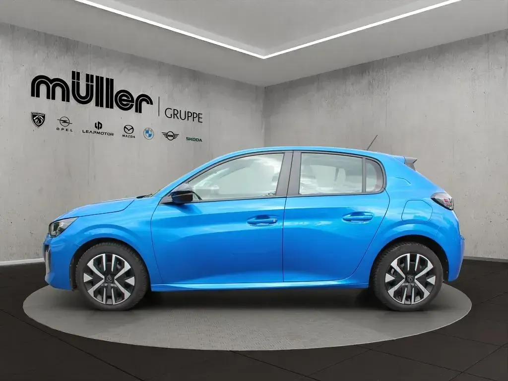 Gebraucht Peugeot 208 Active 75 PS (55 kW) 2024 Blau Kleinwagen