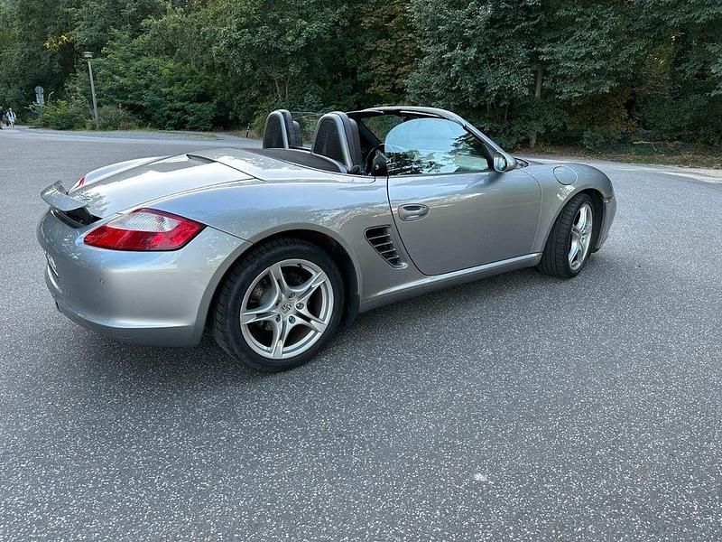 Second-hand Porsche Boxster 245 CP (180 kW) 2009 Argintiu Cabrio