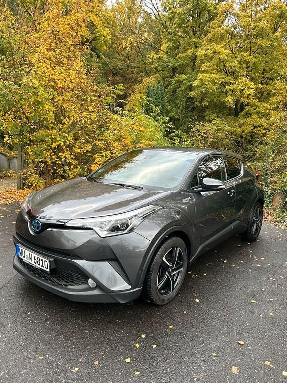 Schwarz Gebraucht 2017 Toyota C-HR SUV | 17.299 € (Fairer Preis) - Bild 1/4