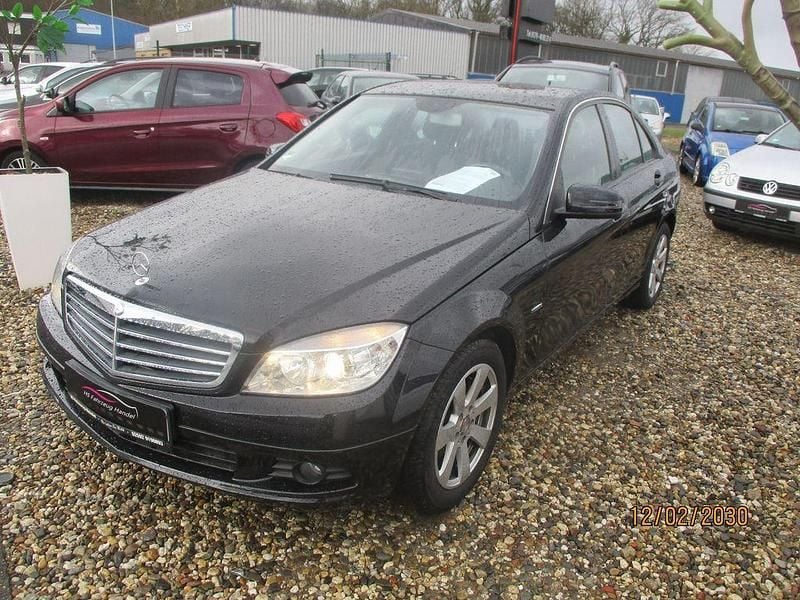 Gebraucht Mercedes C200 184 PS (135 kW) 2011 Schwarz Limousine