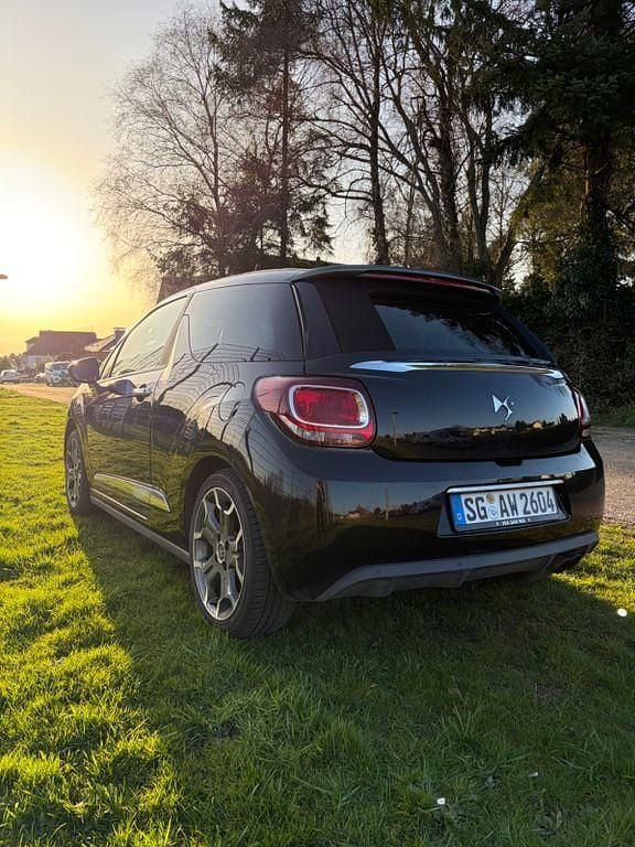 Gebraucht Citroën DS3 Cabriolet Sport Chic 156 PS (114 kW) 2013 Schwarz Cabrio