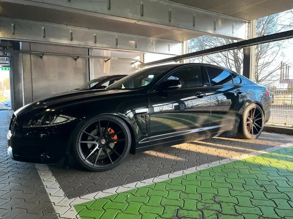 Gebraucht Jaguar XF 190 PS (139 kW) 2012 Schwarz Coupé
