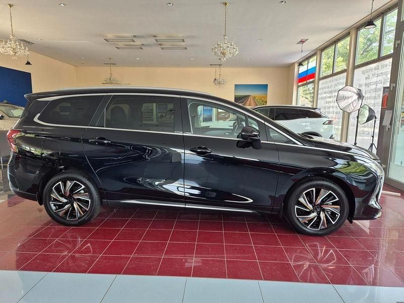 Neu DFSK Forthing 4 177 PS (130 kW) 2025 Schwarz Van / Kleinbus