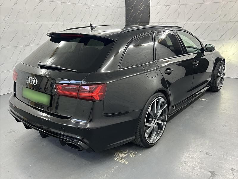Gebraucht Audi RS6 Ambiente 605 PS (444 kW) 2017 Metallic Kombi