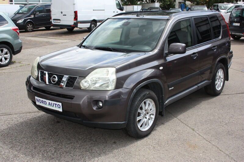 Silber Gebraucht 2007 Nissan X-Trail SUV | 3.900 € (Fairer Preis) - Bild 1/4