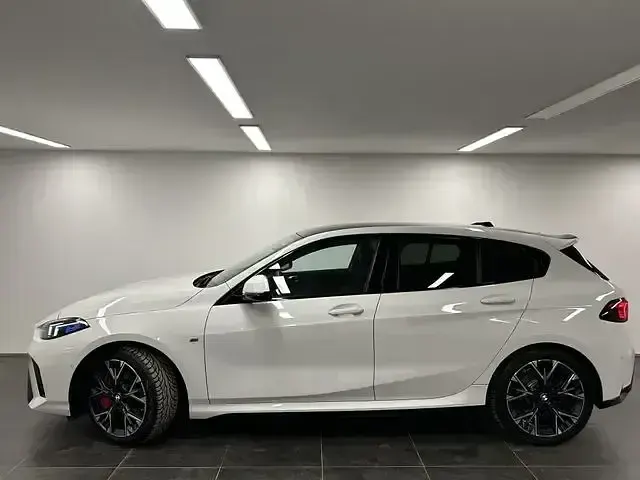 Second-hand BMW 120 Efficient Dynamics 170 CP (125 kW) 2025 Alb Hatchback