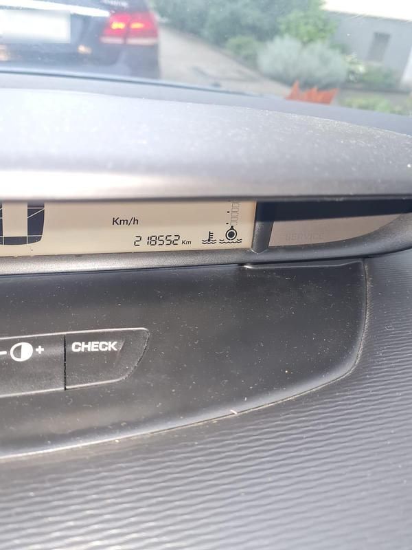 Gebraucht Citroën C4 111 PS (81 kW) 2010 Grau Limousine