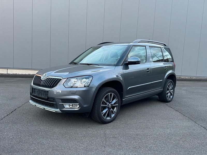 Gebraucht Skoda Yeti Drive 110 PS (80 kW) 2017 Grau SUV