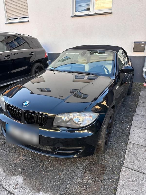 Gebraucht BMW 118 Cabriolet 143 PS (105 kW) 2008 Schwarz Cabrio