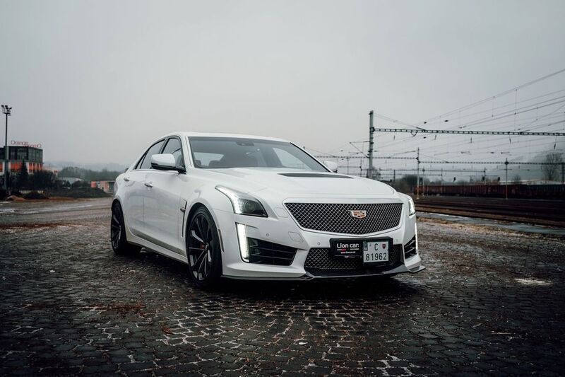 Gebraucht 2016 Cadillac CTS Limousine | 59.500 € (Teuer) - Bild 1/4