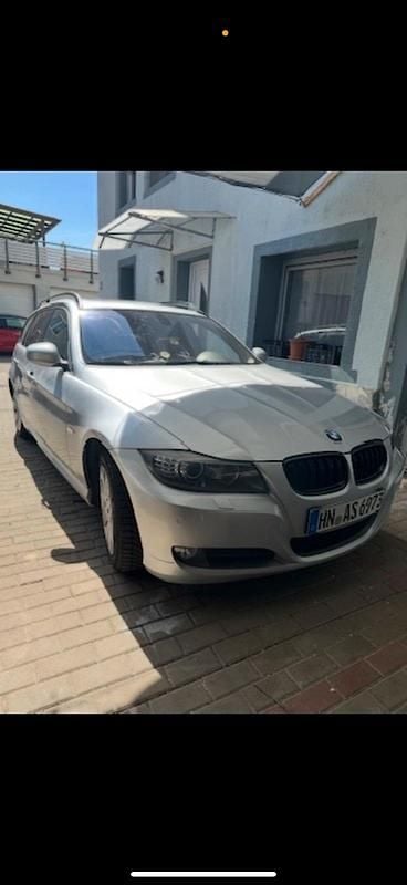 Silber Gebraucht 2008 BMW 320 Kombi | 3.700 € (Superpreis) - Bild 1/4