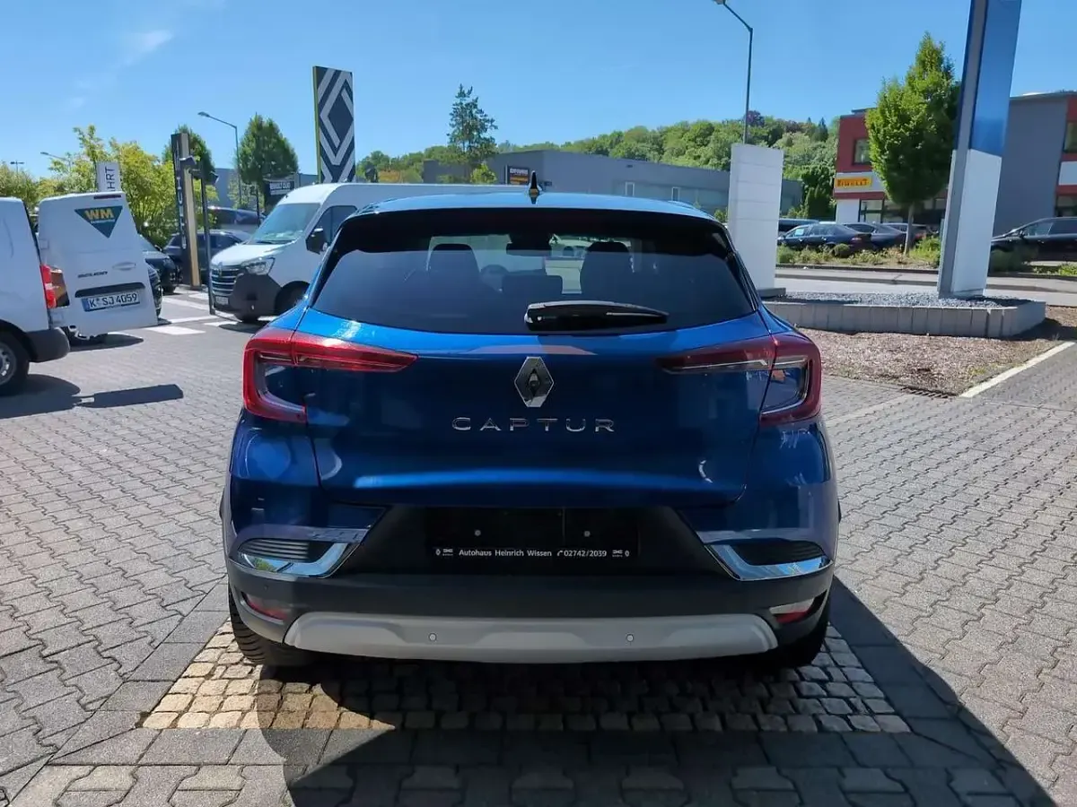 Gebraucht Renault Captur Intens 101 PS (74 kW) 2022 Karosserie rqh + dach gne SUV