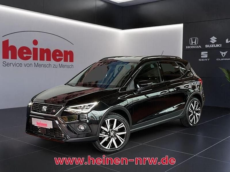 Schwarz Gebraucht 2021 Seat Arona FR SUV | 16.859 € (Fairer Preis) - Bild 1/4