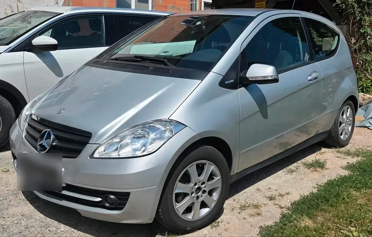 Gebraucht Mercedes A160 82 PS (60 kW) 2009 Silber Limousine