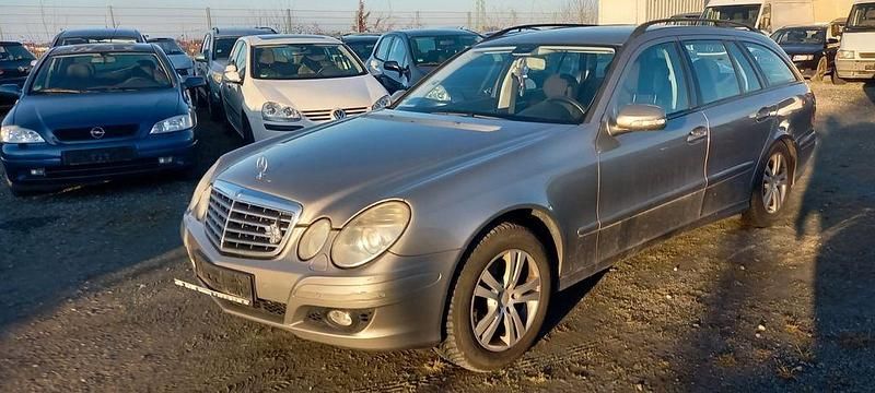 Grau Gebraucht 2007 Mercedes E280 Kombi | 2.850 € - Bild 1/4
