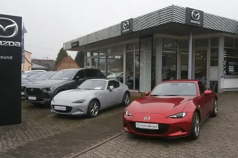 Gebraucht Mazda MX5 Exclusive-Line 132 PS (97 kW) 2025 Soul red crystal m Cabrio