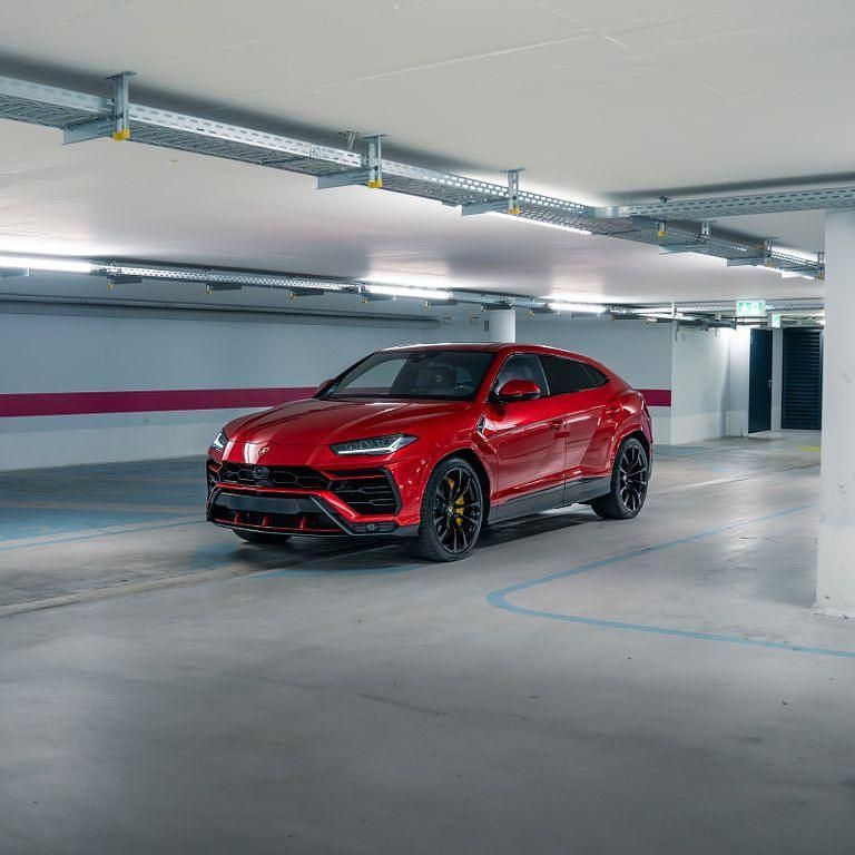 Gebraucht Lamborghini Urus 650 PS (478 kW) 2022 Rot SUV