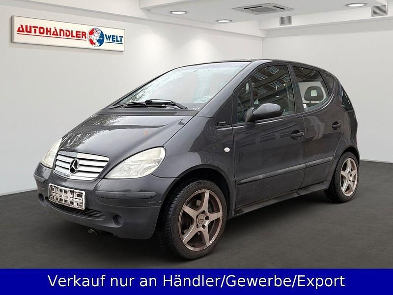 Grau Gebraucht 2000 Mercedes A190 Avantgarde Limousine | 450 € (Superpreis) - Bild 1/3
