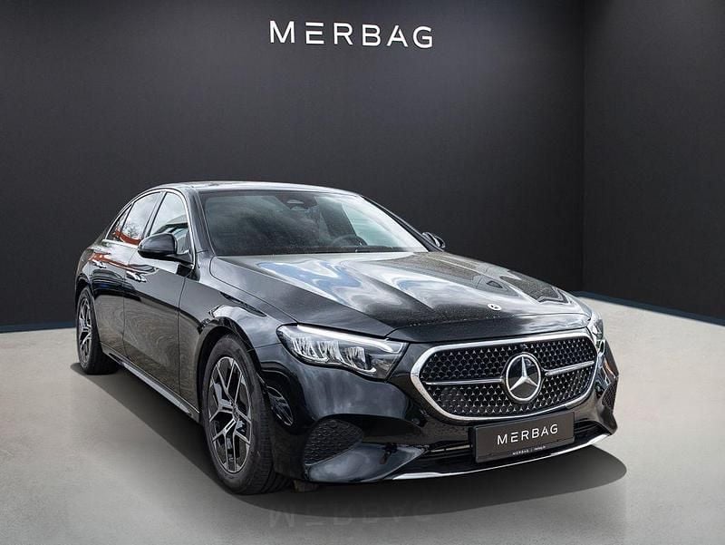 Gebraucht Mercedes E200 163 PS (119 kW) 2025 Unilack schwarz Limousine