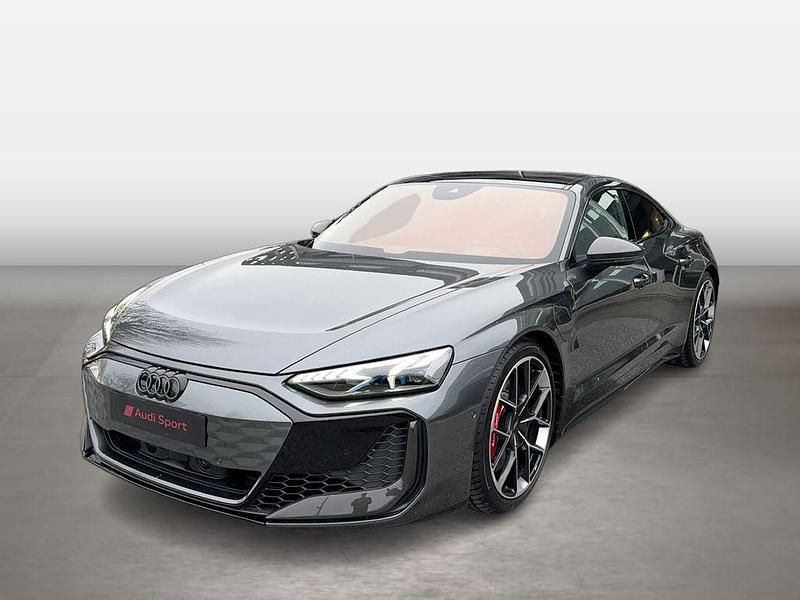 Neu Audi e-tron GT quattro Performance 620 kW (843 PS) 2026 Daytonagrau perleffekt Limousine