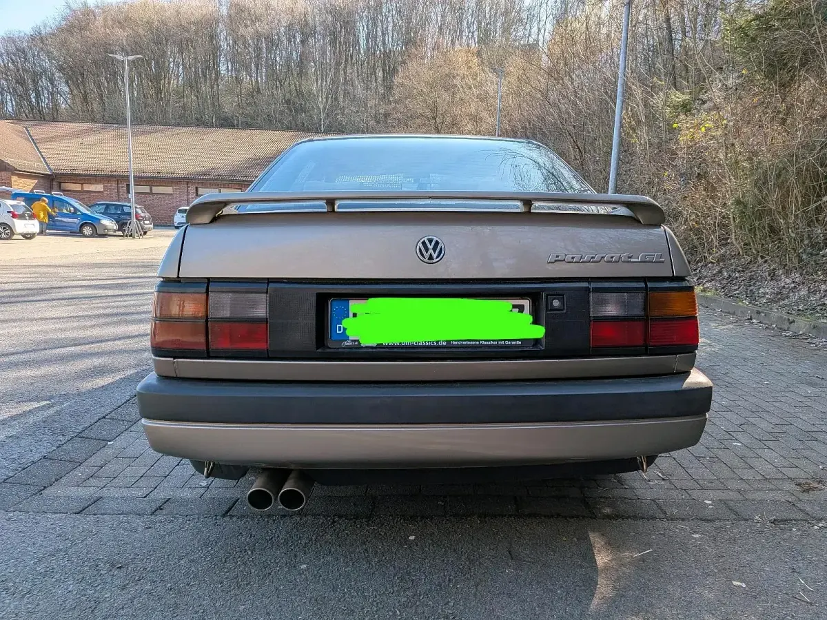 Brugt VW Passat 1991 Guld Sedan