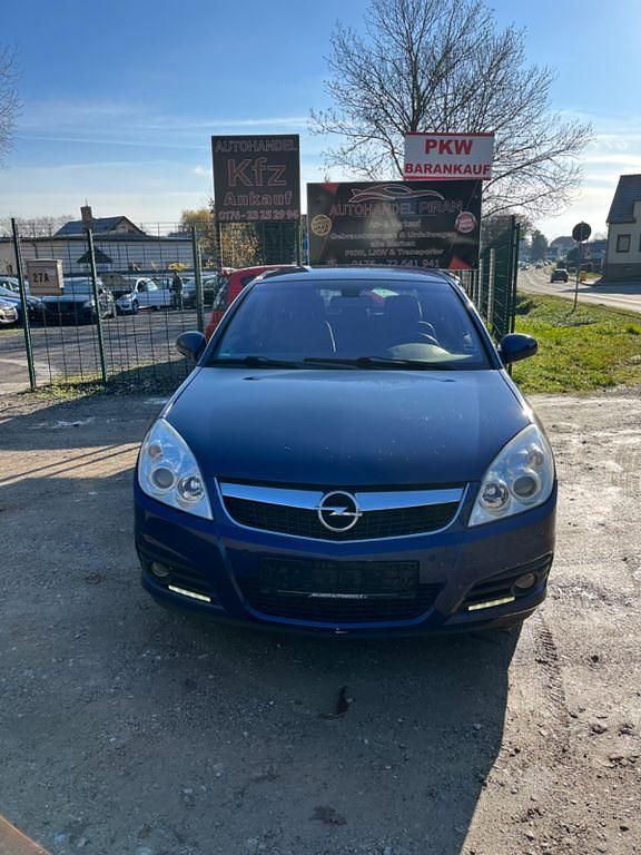 Blau Gebraucht 2007 Opel Vectra Edition+ Limousine | 2.499 € (Fairer Preis) - Bild 1/4