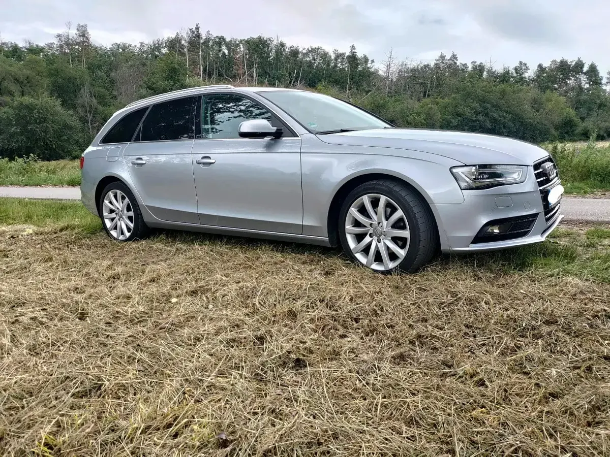 Gebraucht Audi A4 177 PS (130 kW) 2014 Silber Kombi