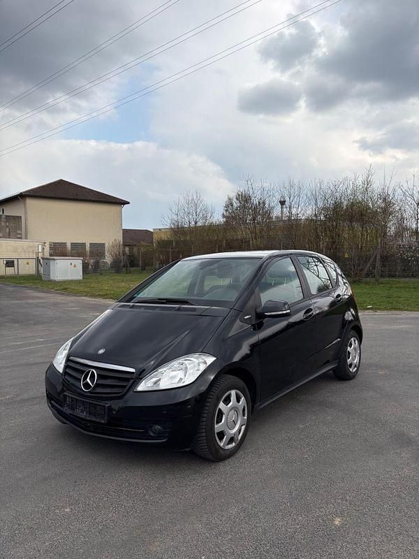 Gebraucht Mercedes A160 95 PS (69 kW) 2010 Schwarz Van / Kleinbus