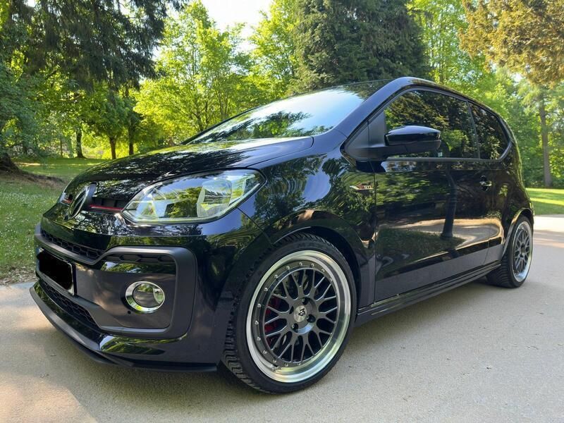 Schwarz Gebraucht 2024 VW up! Beats Kleinwagen | 19.500 € - Bild 1/4