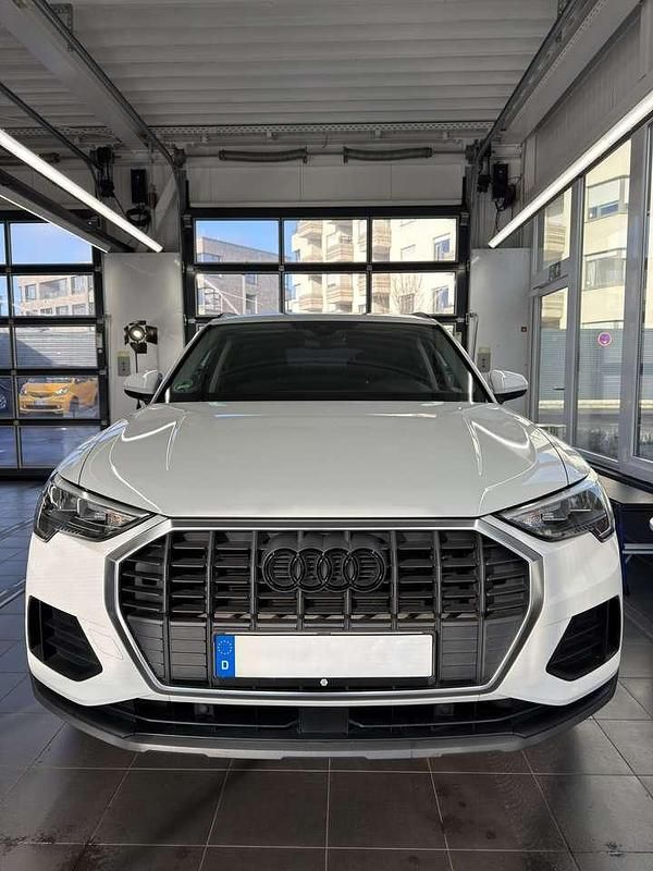 Gebraucht Audi Q3 Basis 150 PS (110 kW) 2019 Weiß SUV