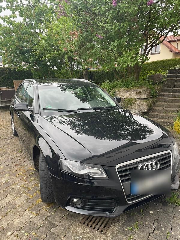 Schwarz Gebraucht 2012 Audi A4 Ambition Kombi | 5.350 € (Superpreis) - Bild 1/4