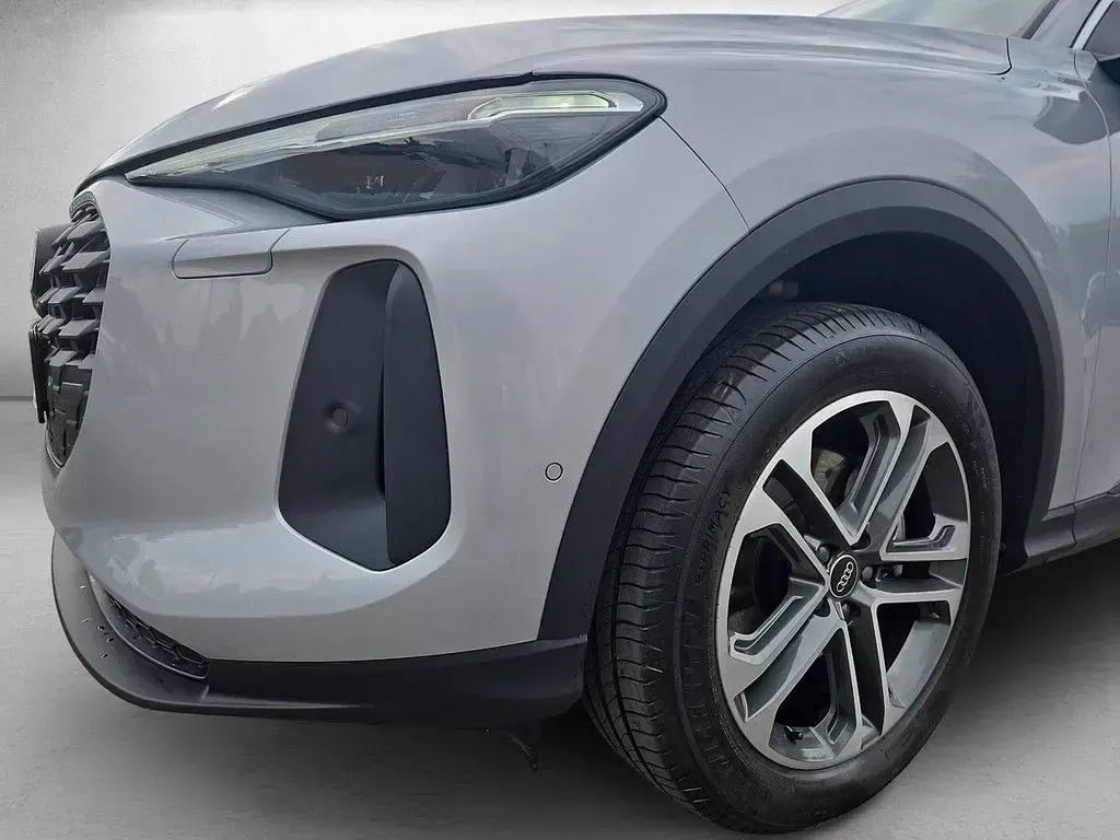 Gebraucht Audi Q5 Sport 204 PS (150 kW) 2025 Silber SUV