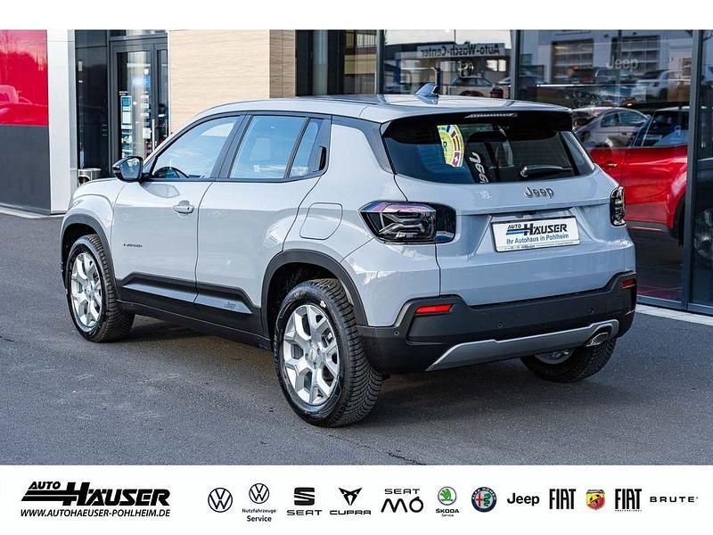Neu Jeep Avenger Altitude 101 PS (74 kW) 2025 Grau SUV