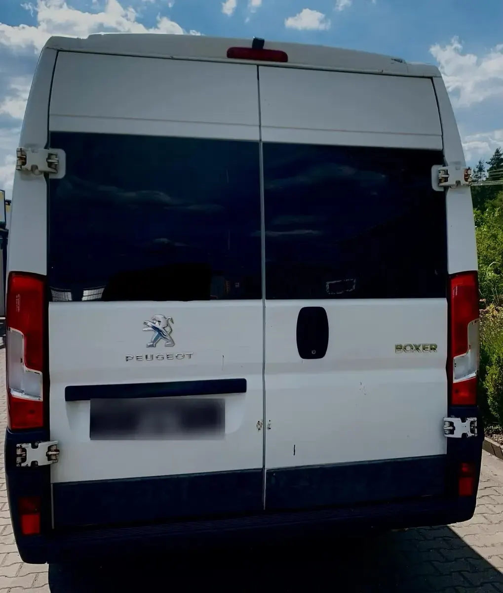 Gebraucht Peugeot Boxer 150 PS (110 kW) 2015 Weiß Van