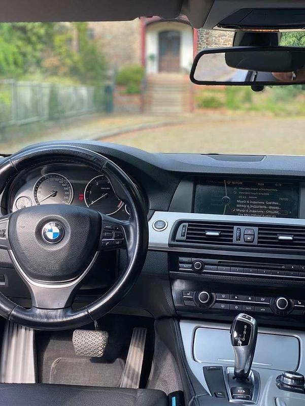 Gebraucht BMW 520 Sport Line 184 PS (135 kW) 2011 Limousine