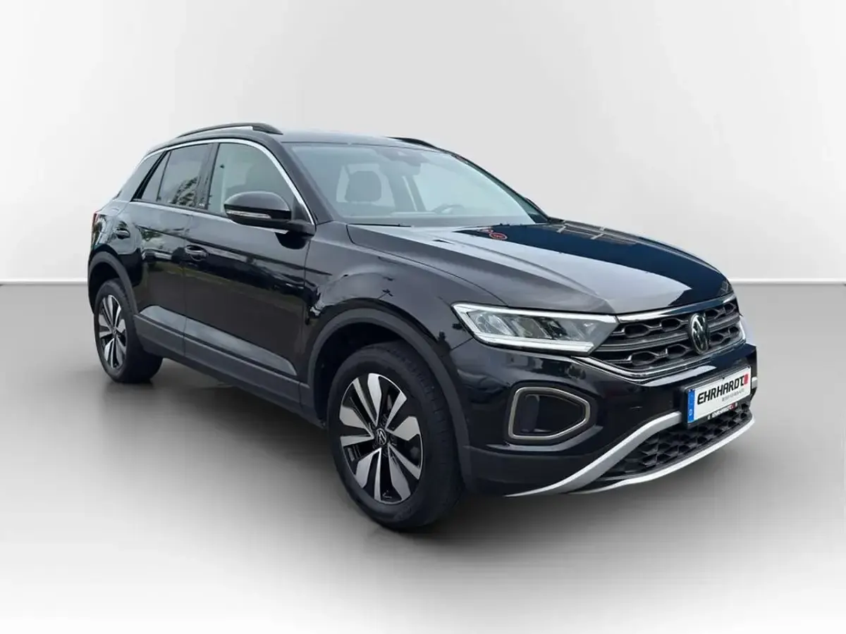 Gebraucht VW T-Roc Move 150 PS (110 kW) 2023 Deep black perleffekt SUV
