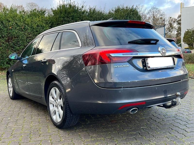 Gebraucht Opel Insignia Innovation 170 PS (125 kW) 2015 Grau Kombi