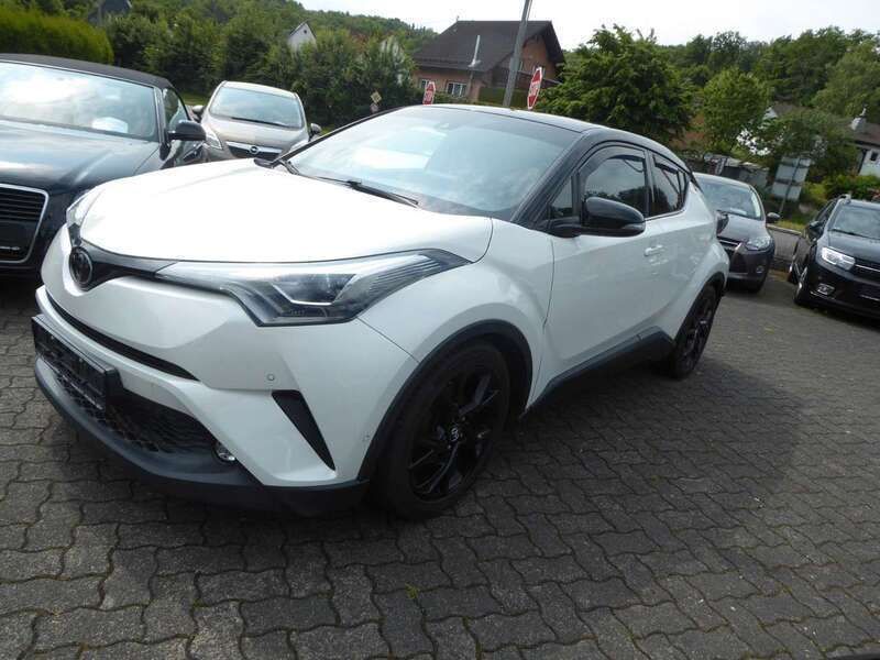 White pearl Gebraucht 2018 Toyota C-HR Style SUV | 12.500 € (Superpreis) - Bild 1/4