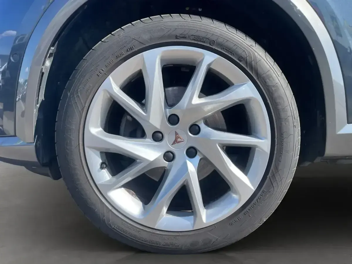 Gebraucht Cupra Formentor 150 PS (110 kW) 2023 Grau SUV