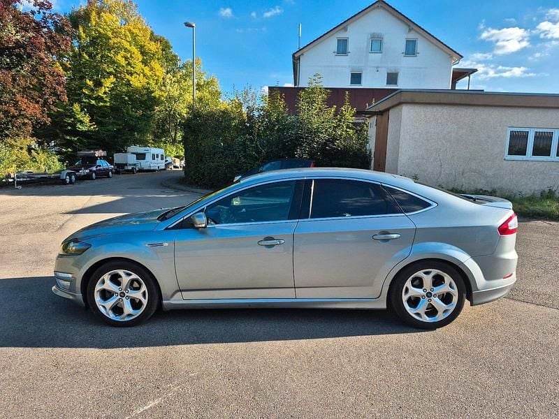 Silber Gebraucht 2013 Ford Mondeo S Limousine | 9.500 € (Superpreis) - Bild 1/4