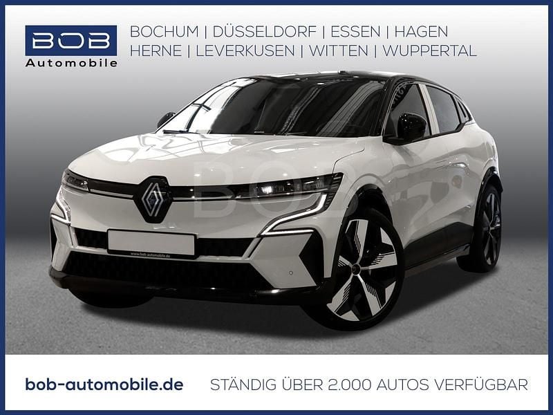 Weiß Gebraucht 2023 Renault Mégane Techno Limousine | 30.443 € (Teuer) - Bild 1/3