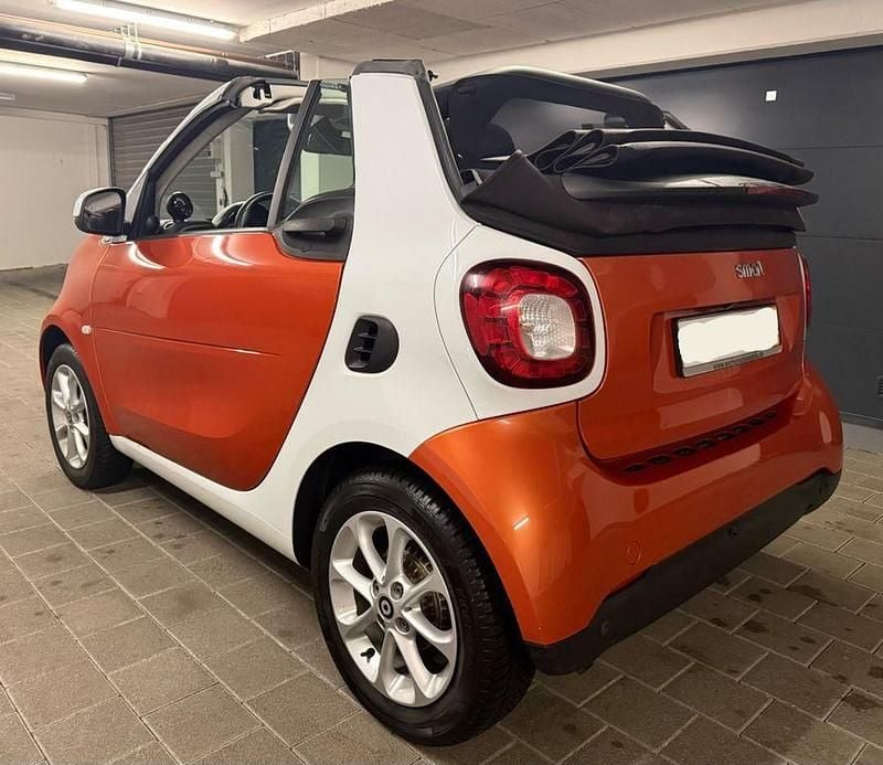 Gebraucht Smart ForTwo Cabrio 71 PS (52 kW) 2017 Orange Cabrio