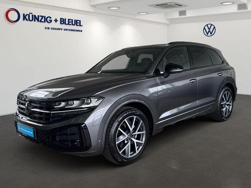 Neu VW Touareg Edition 286 PS (210 kW) 2026 Grau SUV