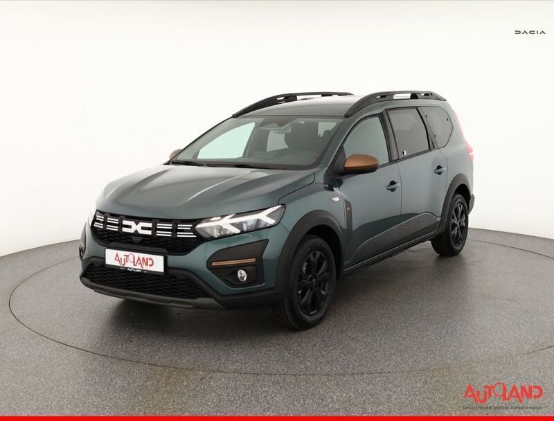 Grün Neu 2025 Dacia Jogger Extreme Van / Kleinbus | 22.890 € (Fairer Preis) - Bild 1/4