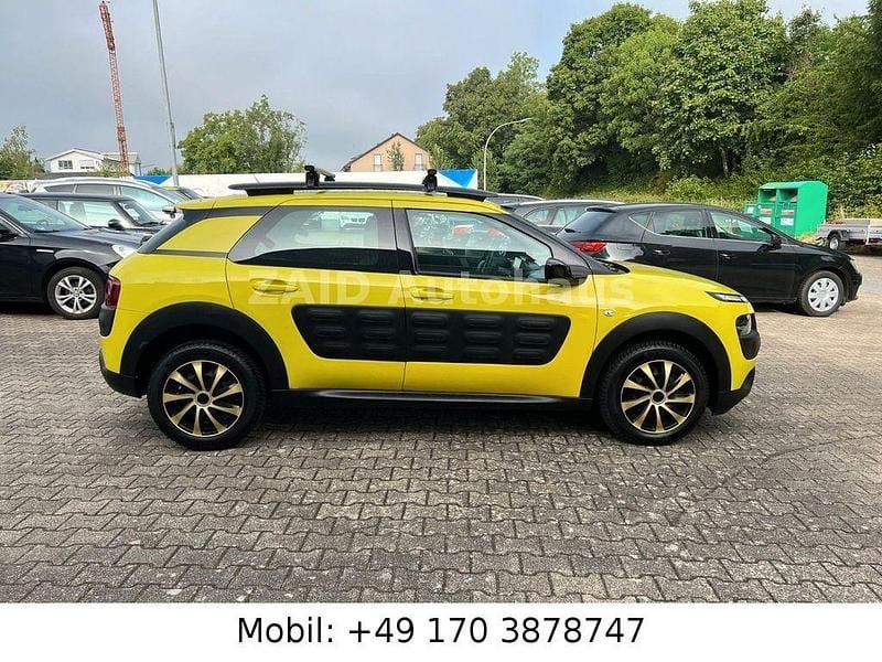 Gebraucht Citroën C4 Feel 92 PS (67 kW) 2014 Gelb SUV