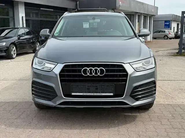 Gebraucht Audi Q3 S-Line 177 PS (130 kW) 2016 Grau SUV